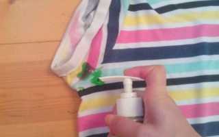 Как отстирать следы от пота и дезодоранта у подмышек на черной, белой и цветной одежде